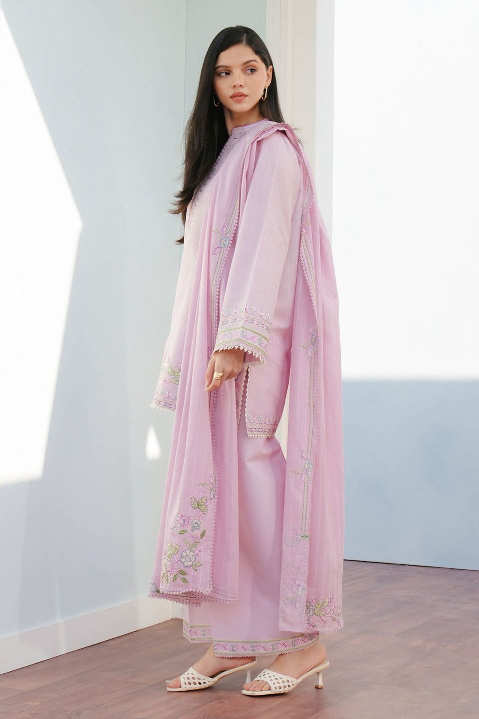 Indi-9B | COCO By Zara Shahjahan