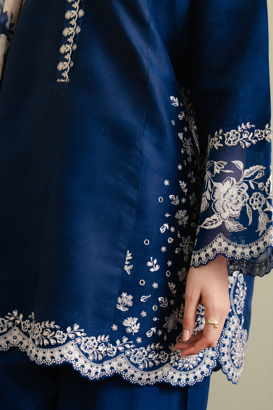 Meadow-8B | COCO By Zara Shahjahan